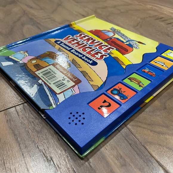 New "Service Vehicles" Board Book with Sounds - Picture 3 of 7